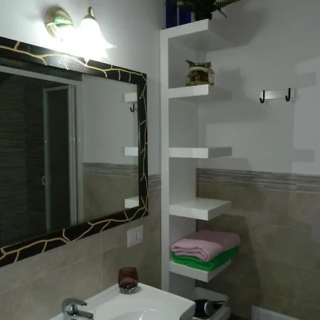 Torre Anna Historical Center Living Homestay
